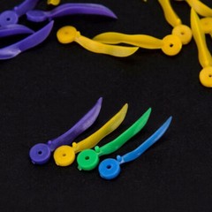 Pack of 100 Dental Plastic Wedges with Dental Holes 4 Colors XS/S/M/L