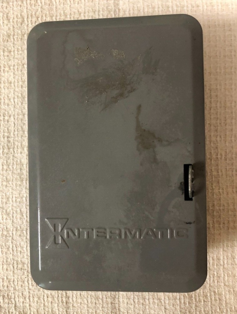 Intermatic 24 Hour Dial Time Switch Model T101 Single Pole Single Throw 40 amp