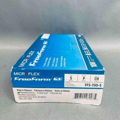 Microflex FreeForm SE Nitrile Gloves Small 2 Boxes of 100 Gloves Each