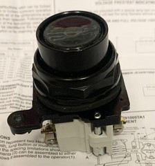 EATON CUTLER HAMMER E34PB1 53X BLACK CORROSION Resistant Push button