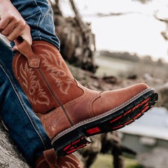 HISEA Men Steel Toe Work Boots Wide-Square Toe Genuine Leather Cowboy Botas Farm