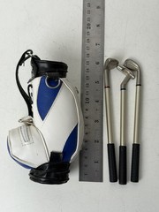 Golf Bag Shaped Pen Pencil Holder W Clubs As Pens Black Red Blue