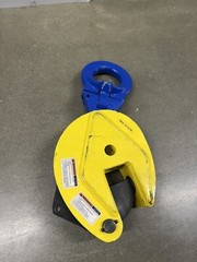 AMH 5 Ton 11000LB 0-2″ 180° Turning Vertical Plate Lifting Clamp PCUA050