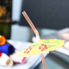 ALINK 50 Umbrella Parasol Drinking 50 Count (Pack of 1), Design