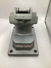 Crouse Hinds ENR21201 20Amp 1P 125VAC Hazardous Location Receptacle USED