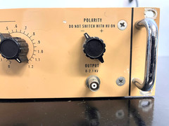 Fluke 412B High Voltage Power Supply 2.1 kVolt / 30 mAmp / 63 W High Voltage DC