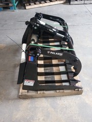 BRADCO 48″ BRUSH GRAPPLE FOR ASV/TEREX ONLY RC30 PT30 RT20 RT40 PLUG & GO
