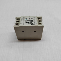 Omron S82K-00705 S82K00705 Power Supply DC 5V 1.5A 100-240V 50/60Hz