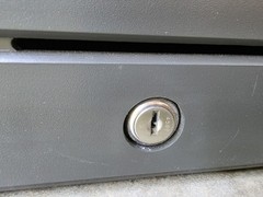 NCR 2181-3105-9090 RealPOS Key Lock Full Size Cash Drawer