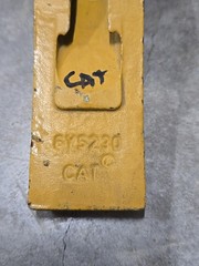 CAT Caterpillar Genuine 6Y-5230 Steal Scarifier Bucket Tip Grader