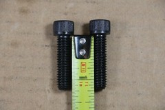 Unbrako 5/16″-18 X 1 1/4″ Socket Head Cap Screws #104088, 100 Pieces