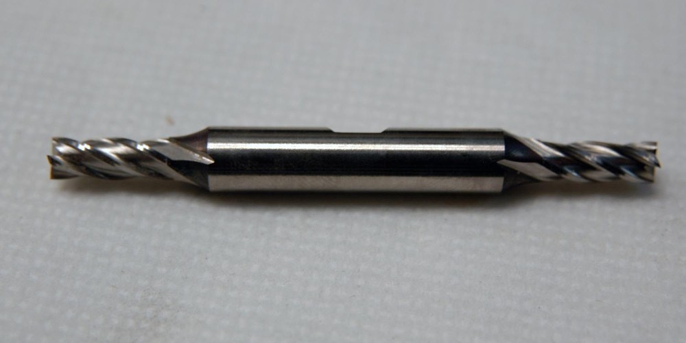 1/4 X 3/8 X 5/8 X 3 7/16 4FL NCC HSS DEEM UNDERSIZED (F-3-6-1-82)
