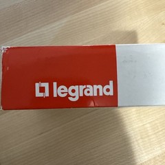 Legrand Radiant White 20-Amp Decorator Outlet Residential-2087 White NEW