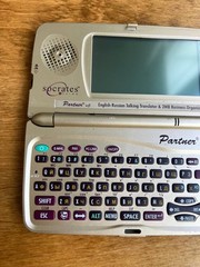 Partner V6 Socrates English-Russian Talking Electronic Translator – 7 DAY SALE