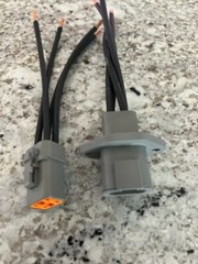 10 AWG Flanged Assembled Deutsch DTP 4 Pin waterproof connector 6″ Black wires
