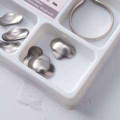 100Pcs Dental Matrices Kit Matrix Sectional Contoured Metal 50 μm & 2 Ring Delta
