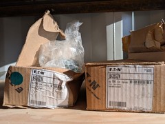 200 Eaton B-Line B436SZN Fixture Stud Nut SZinc Plated (2 Boxes Of 100X)