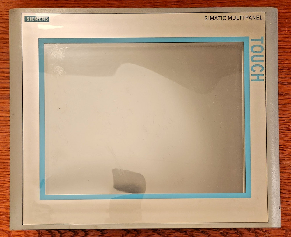 Siemens 6AV6644-0AA01-2AX0 6AV6 644-0AA01-2AX0 SIMATIC MP 377 12.1″ Terminal