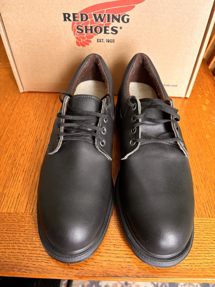 Red Wing Shoes, USPS model 4408, Steel Toe Shoes, Size 9 B