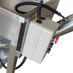220V 1.1KW Screw Type Automatic Feeding Machine with Emergency Stop Function