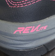 NEW BALANCE REVLITE ~ WOMEN’S STEEL TOE WORK SHOES ~ SZ Womens 8/Mens 6.5 ~ NEW