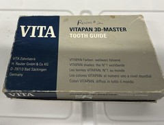 VITA Classical Shade Guide A1-D4 with 16 Natural Tooth Colors VITAPAN
