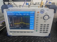 Jdsu Viavi Jd785B 8 GHz Handheld Spectrum Analyzer/Vna/Signal Generator Cald
