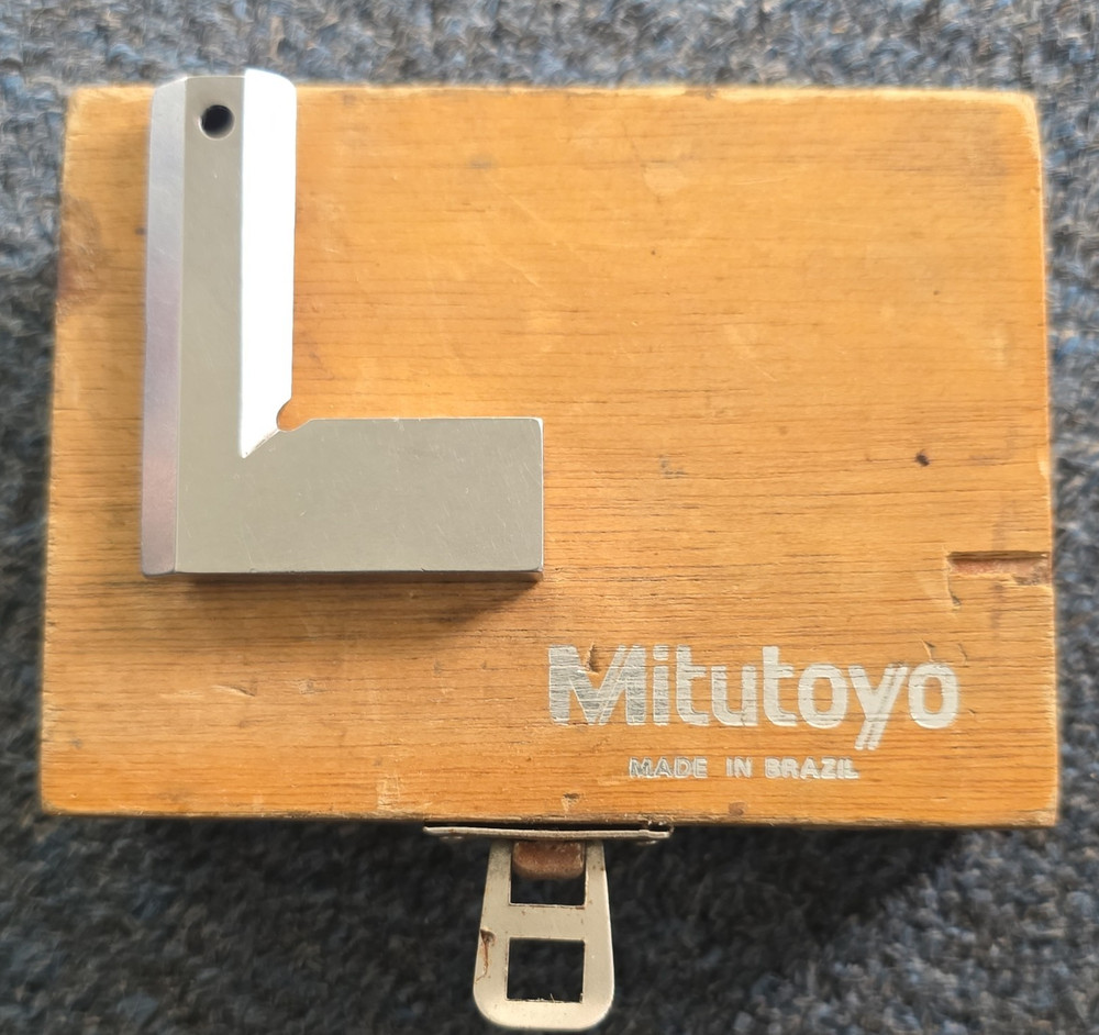 Mitutoyo Machinist Square 90° L-Square with Wooden Case, Made in Brazil