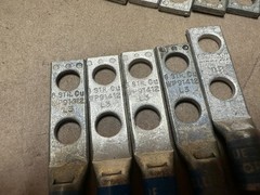 49x Pc Lot Burndy YAV6CL2BOX 6AWG Wire Crimp Blue Die 2-Hole Terminal TYCO Lug