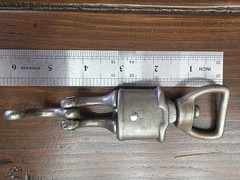Vintage Locking Spring Clasp 4.25″ Unbranded