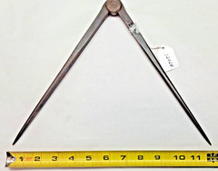 Dividers, Antique 10-7/8″ Machinists / Woodworkers firm joint Dividers