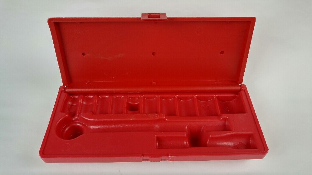 NEW Plastic 12 Piece 1/2″ Drive Socket Set Case 9135