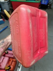 Vintage Pre Ban Rubbermaid Gott 2.5 Gallon Vented SpoutGas Fuel Can 1226 USA