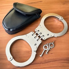 Handcuffs Professional Heavy Duty Metal Steel Hinged Double Lock – Silver w Case