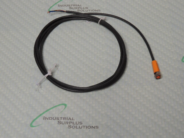 KEYENCE EVC141 PICO STRAIGHT PHOTOELECTRIC M8 3WIRE CABLE 2M