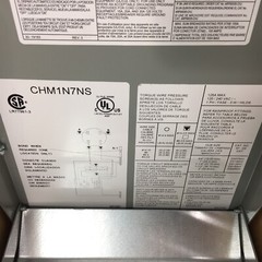 Eaton 125A Power Outlet Panel 1PH 3 Wire Surface Mount CHM1N7NS