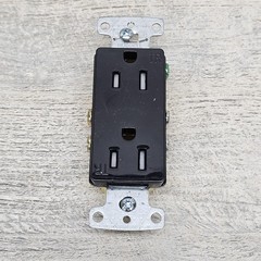RACO 6239NI Floor Box Kit Nickel Plated Concealed Duplex Receptacle 15A 125V