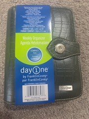 Franklin Covey Compact Day 1 Weekly Organizer Vintage 4.25″ X 6.75″