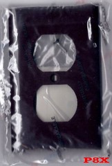 HUBBELL P8X Duplex brown wallplate 1 Gang Nylon