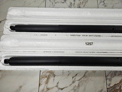 68910-0E070 68920-0E050 Pair Rear Tailgate Power Lift Support Shock Struts