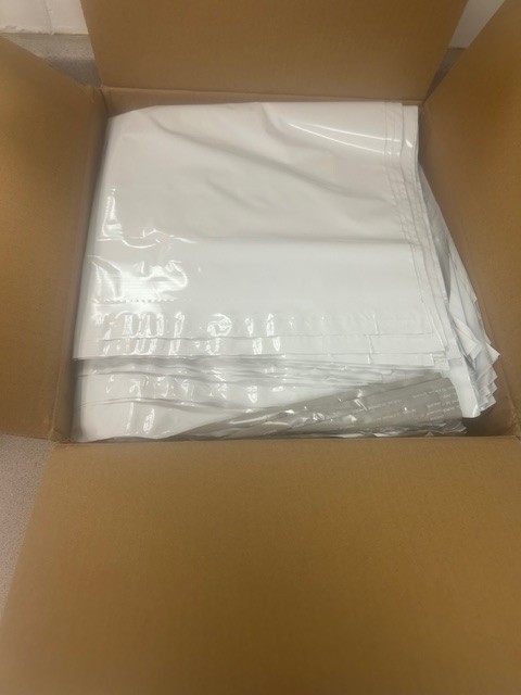 POLY MAILERS-PERFORATED, 24×24, 2.5 mil, 200 PER CASE