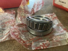 FKG – 211-0013 – L44643/L44610 Tapered Roller Bearing, Set of 2