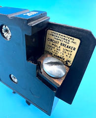 Square D 20 Amp 1 Pole Type XO Circuit Breaker 120 Volt Cutler Hammer Thin XO120