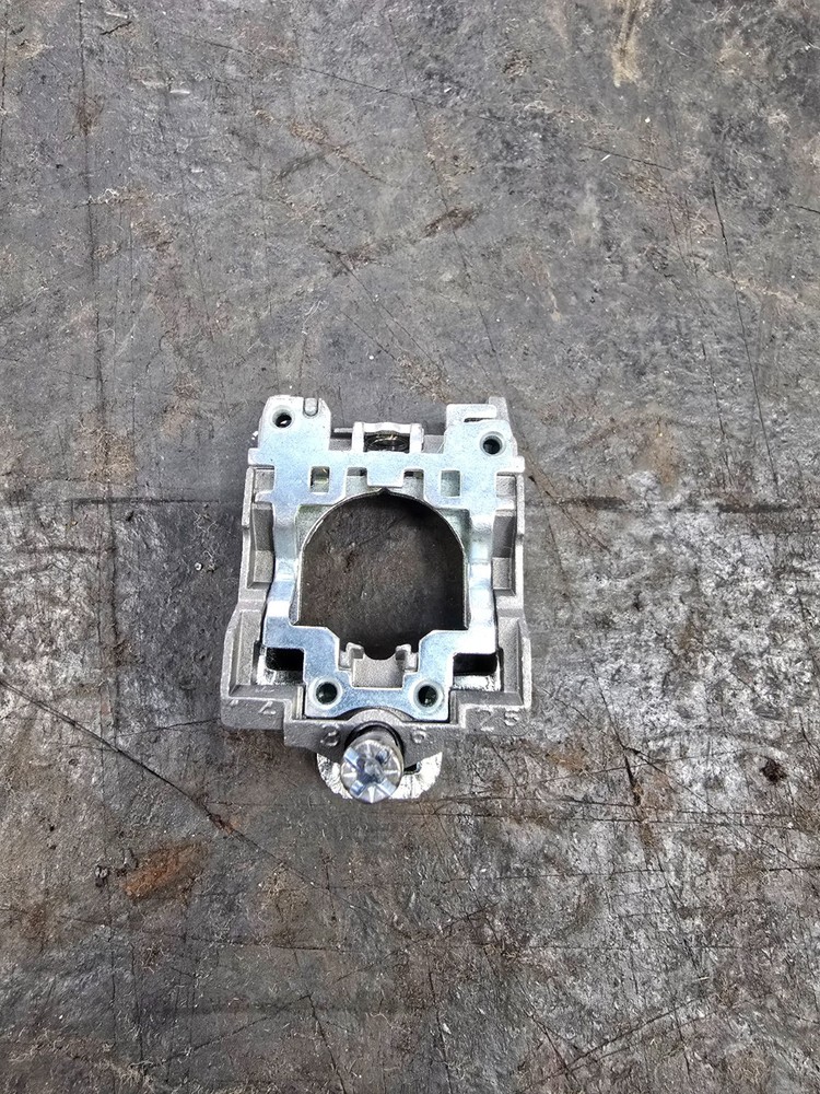 ZB4BZ009 Schneider Mounting Base