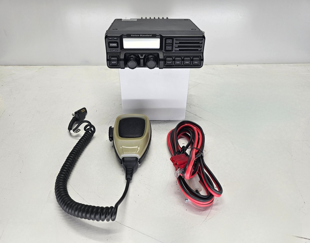 Vertex VX-4000-U UHF 450-490MHz 250 Ch 40 Watt Mobile Radio (Complete Kit)