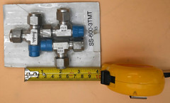 SWAGELOK SS-600-3TMT TUBE FITTING MALE RUN TEE – LOT OF 3PCS