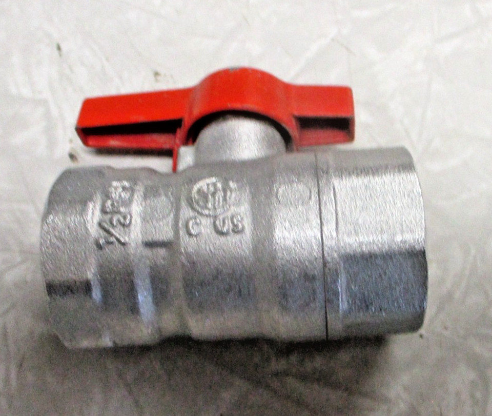 Gas Ball Valve, Quarter Turn 1″ NPT 1/2-psi, Plated Brass, F1361 SPMCL