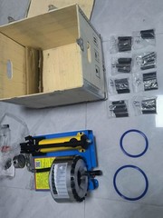 Portable Manual Crimping Tool 8 Molds Included 10mm to 31mm Size Unit