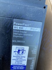 SQUARE D MGL36600SA 3P 600A 600V W/ 120V SHUNT TRIP POWERPACT CIRCUIT BREAKER