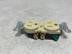 Leviton T5320-I Duplex Receptacle 15A 125V Tamper-Resistant
